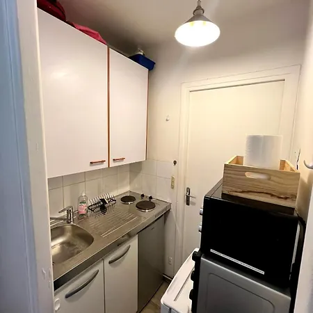 Center Cosy 2pax Private Flat Apartment